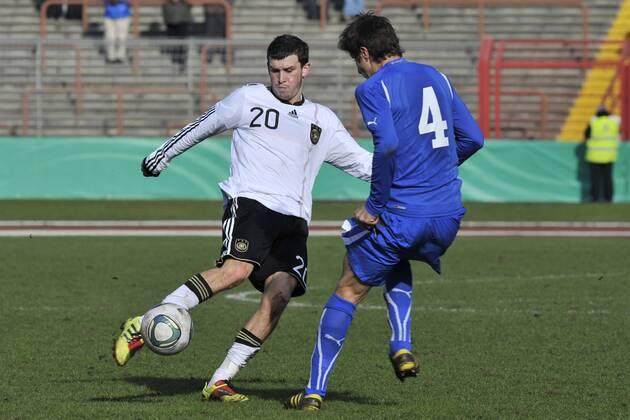 bob半岛体育平台-弃戈雷茨卡维尔纳，首招格罗斯，弗利克究竟想干嘛？