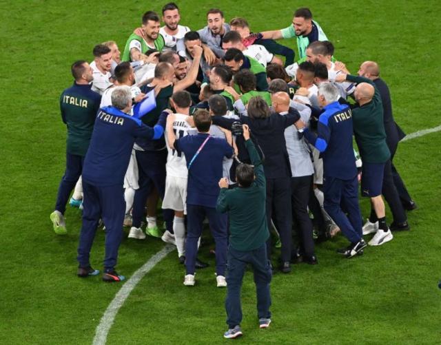 bob半岛体育平台-维拉蒂：不敢相信门将神扑 丁丁：能够出场已是奇迹