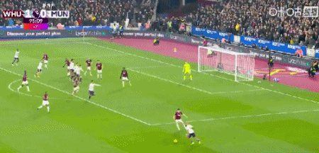 1770766814215058075.gif 曼联.gif